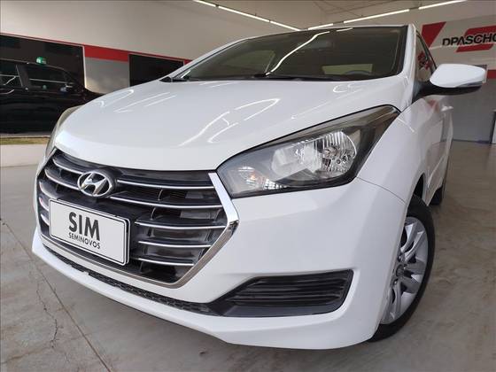 HYUNDAI HB20S 1.6 COMFORT PLUS 16V FLEX 4P MANUAL